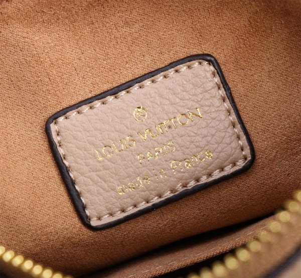 ルイヴィトンバッグ着用イメージ